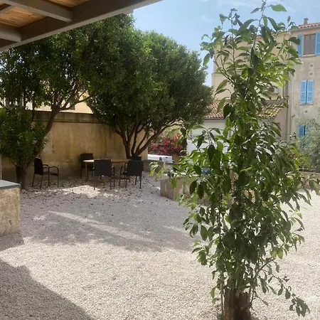 T3 Neuf Rdc Avec Terrasse Centre-ville Lavandou Apartment